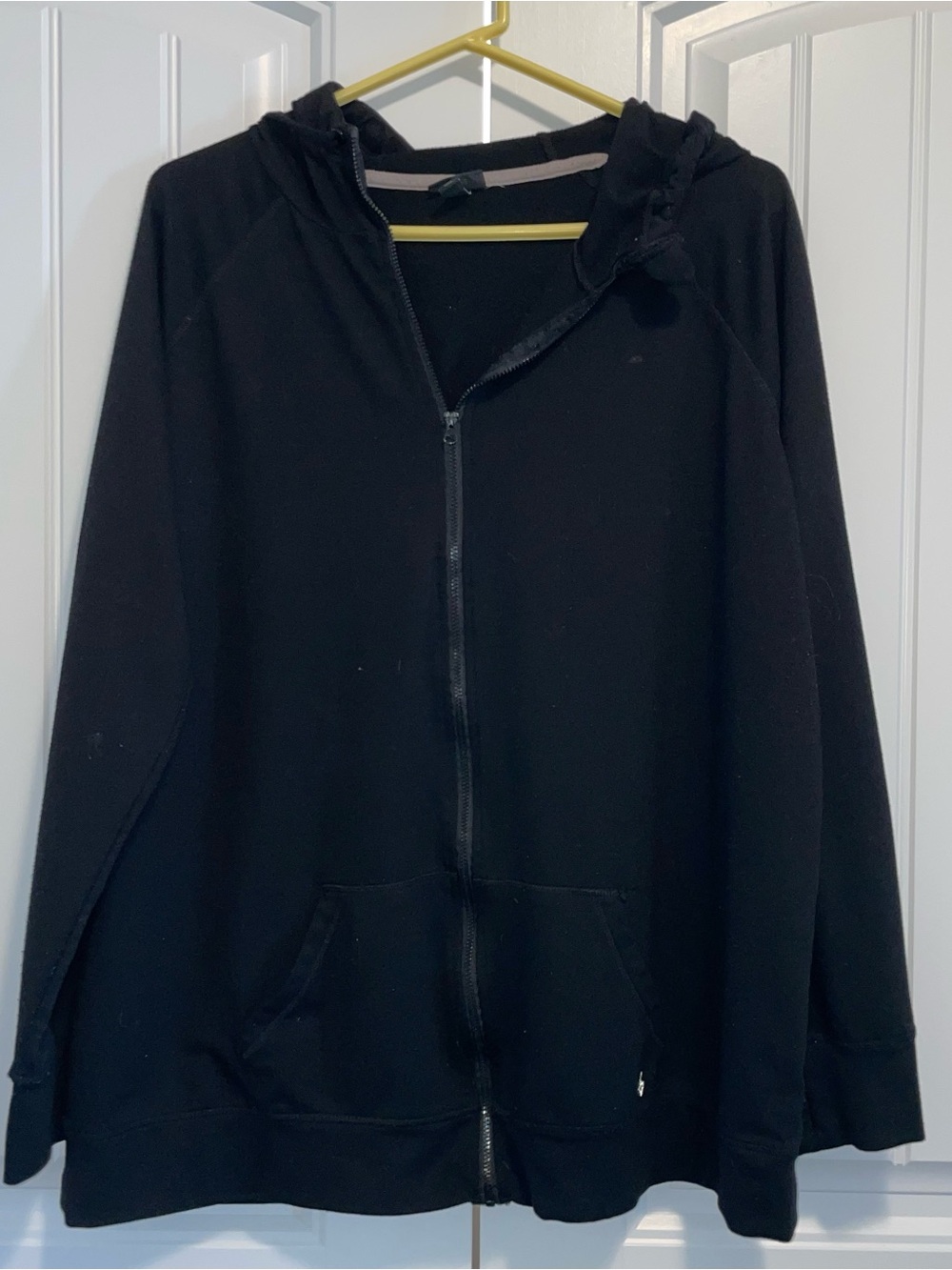 torrid Black Full-Zip Hooded Sweatshirt